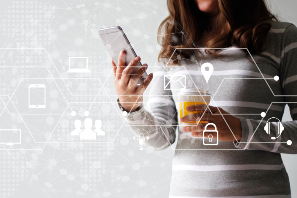 hybrid distribution model